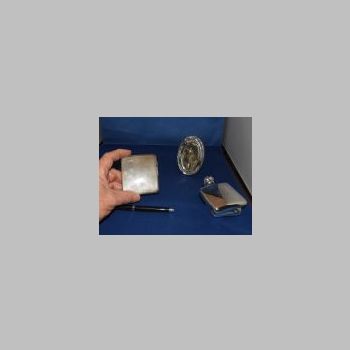 2020_12_12_11_09_43_Cigarette case.JPG